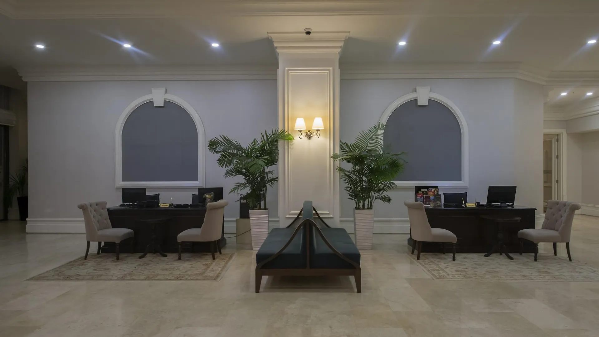 Vialand Palace Hotel Istanboel