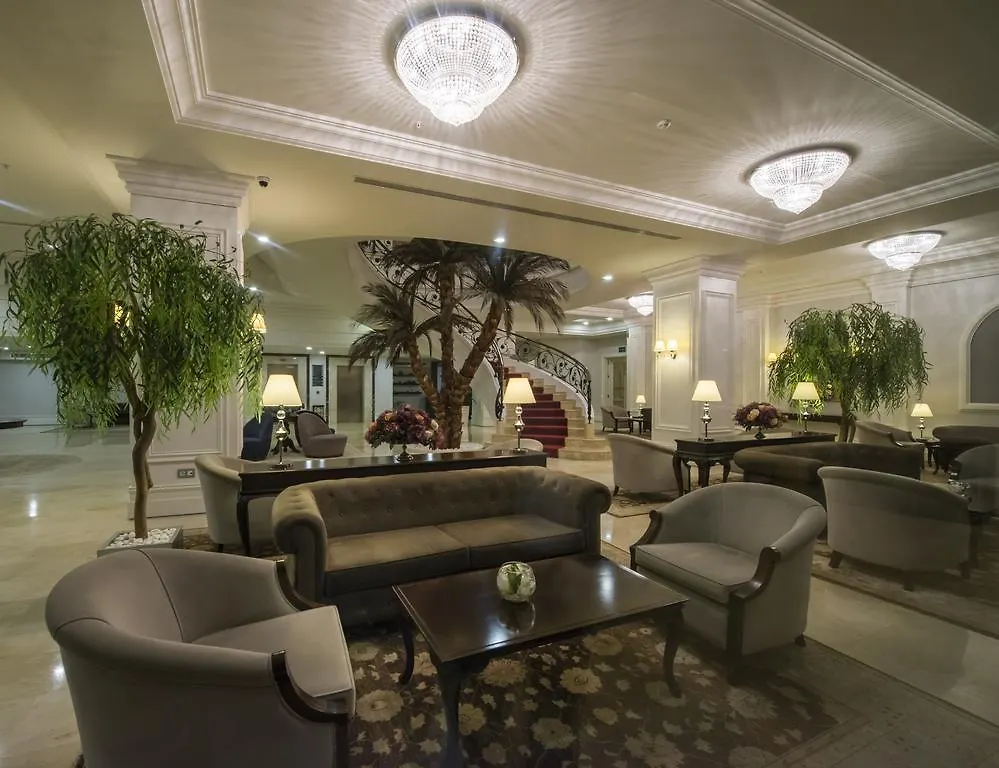 Vialand Palace Hotel Istanboel