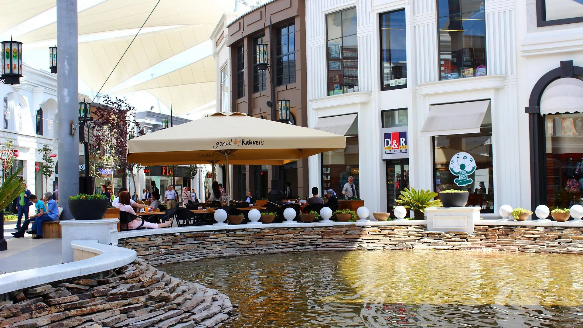 Vialand Palace Hotel Istanboel