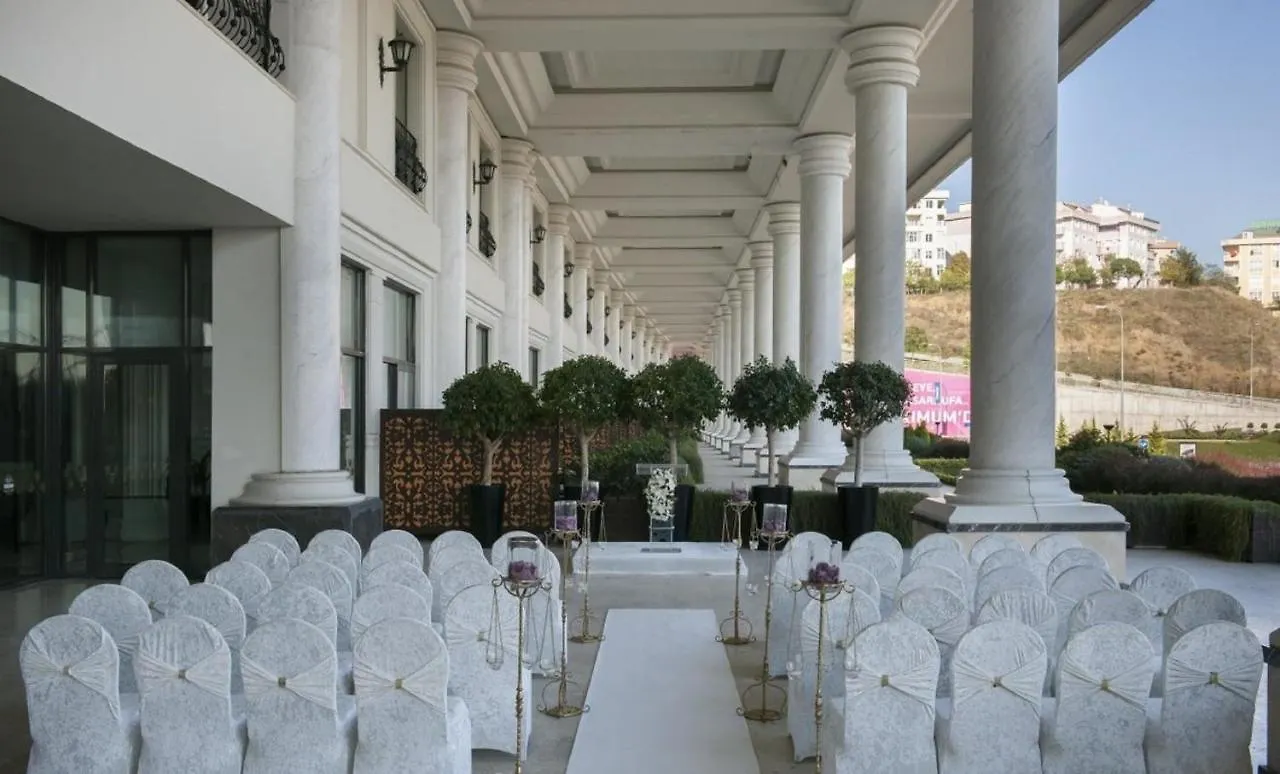 Vialand Palace Hotel Istanboel